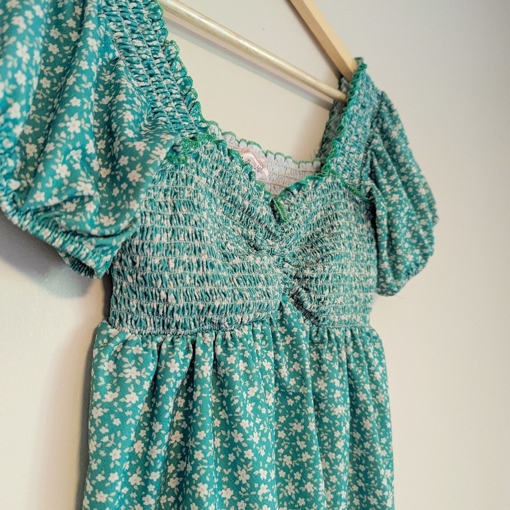 Willow + Root Smocked Green Floral Top - Picture 2 of 3
